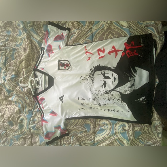 JAPAN X ANIME SOCCER JERSEY - Picture 2 of 3